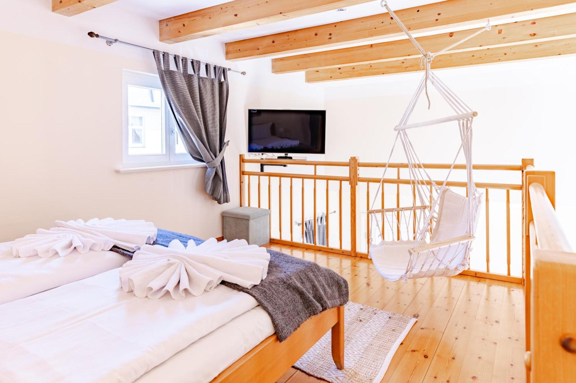 Glaeser Apartment