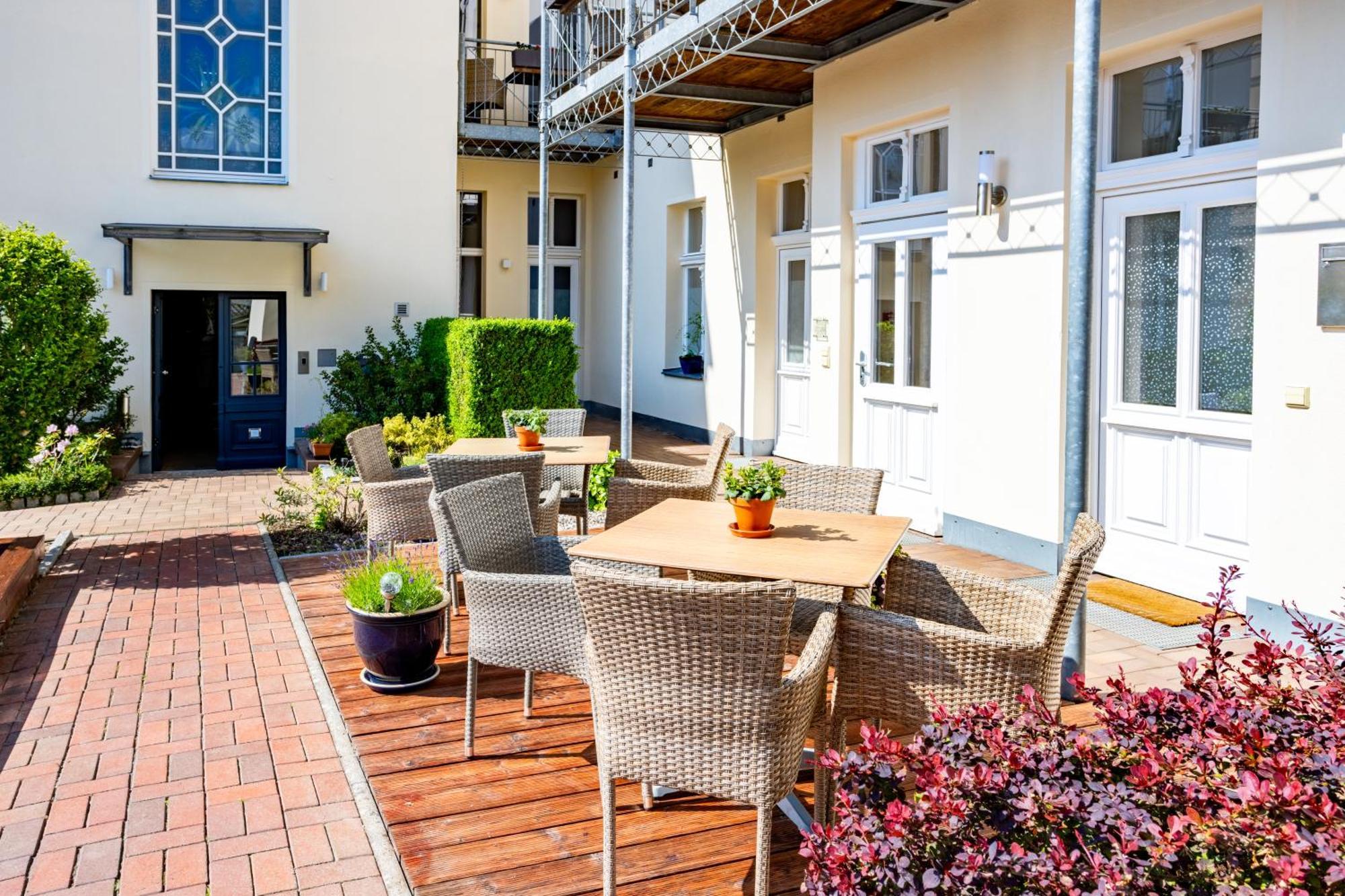 Glaeser Apartment *